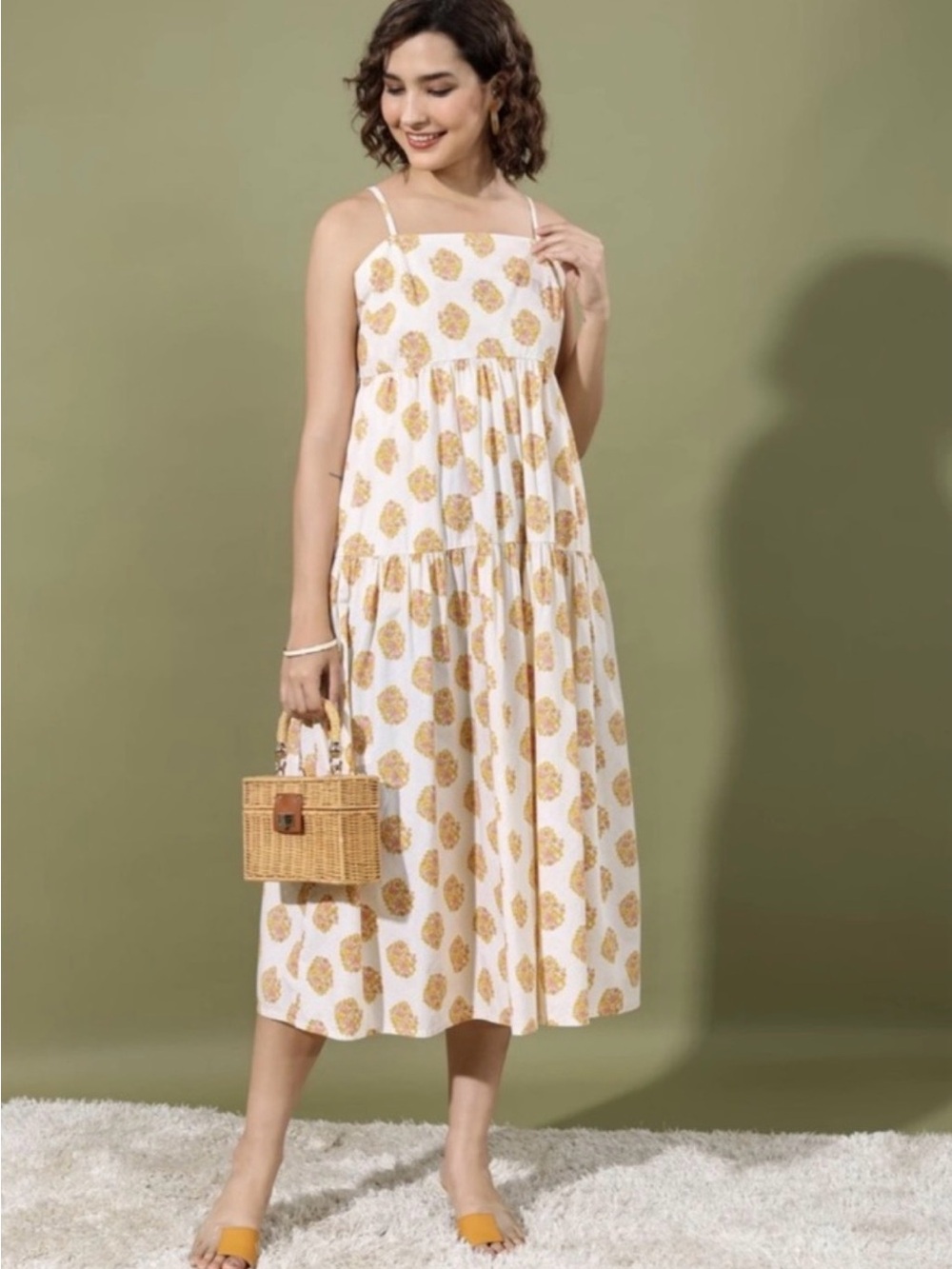 J. Crew Tie-back tiered dress in gathered floral block print - Picture 2 of 8
